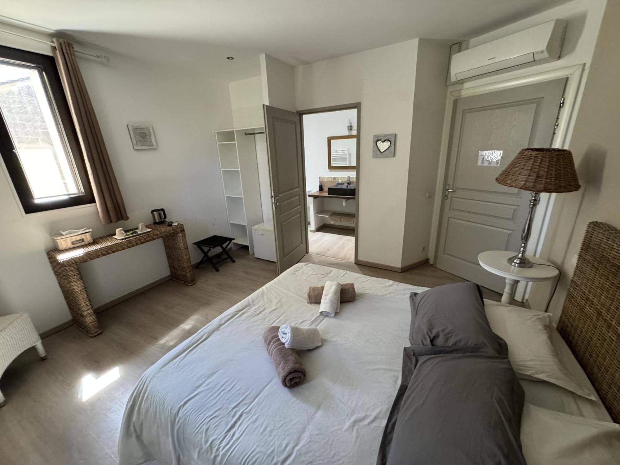 B&B Maison D'Hote Et Gite Mas D'Eymard Arles Cameră foto